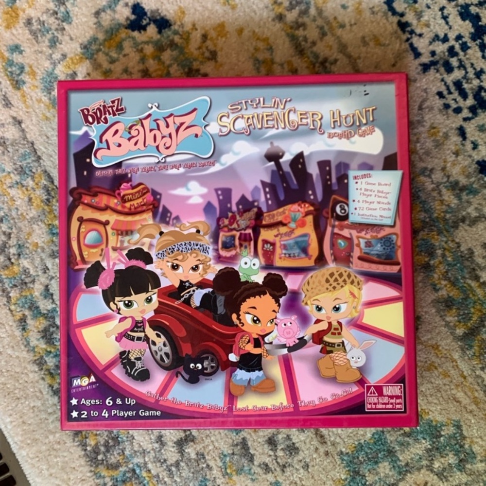 Bratz Baby’s stylin’ scavenger hunt board game